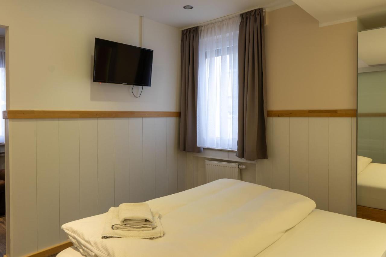 נקרסולם Hotel Post Mit Klimaanlage מראה חיצוני תמונה