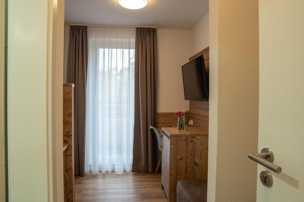 נקרסולם Hotel Post Mit Klimaanlage מראה חיצוני תמונה